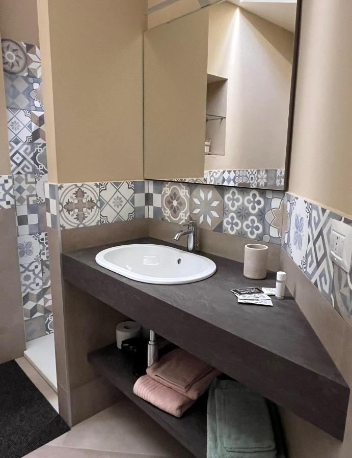 Verde Rame In Citta' Alta Con Garage Charme E Relax Apartment Bergamo Luaran gambar