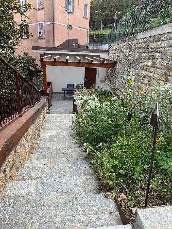 Verde Rame In Citta' Alta Con Garage Charme E Relax Apartment Bergamo Luaran gambar